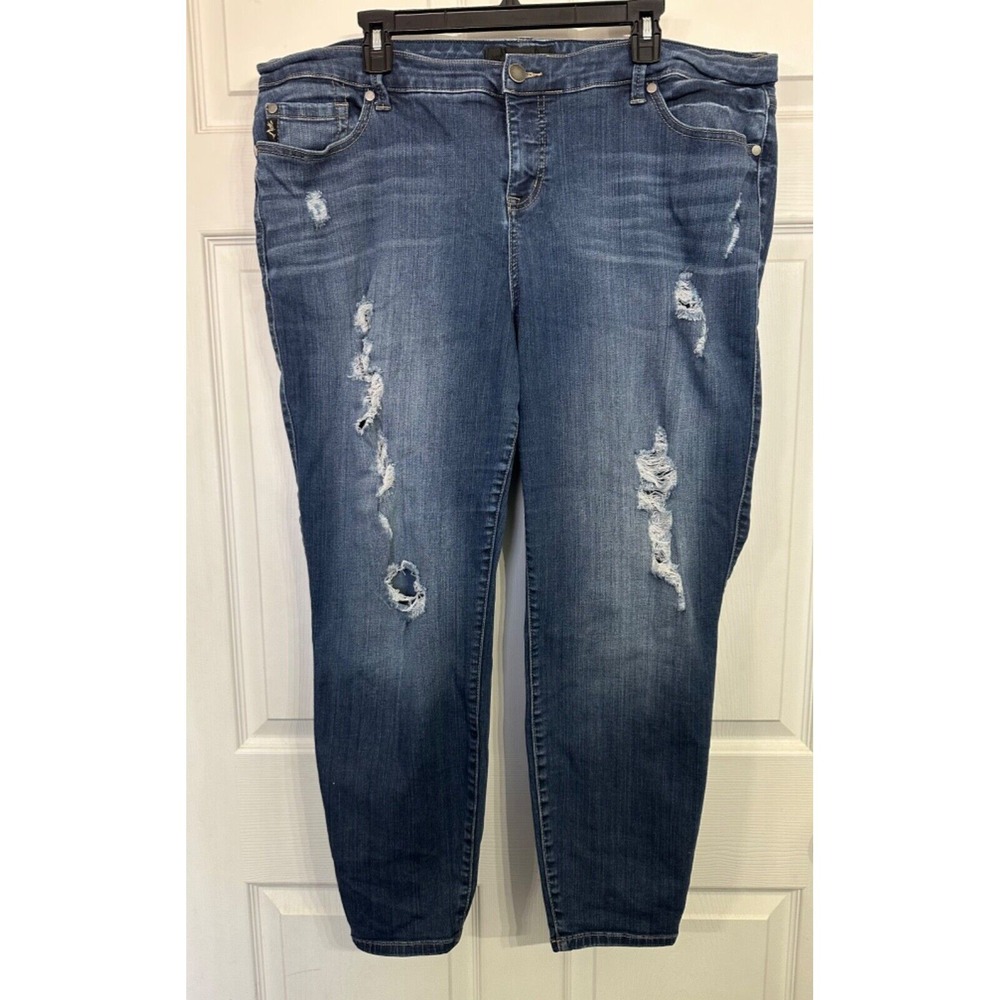 Torrid Premium Size 22 Ultra‎ Skinny Distressed Jeans